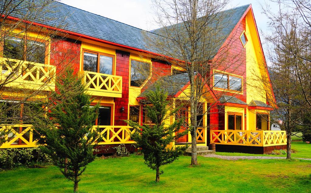 Hotel Y Cabanas Patagonia Green Puerto Aysen Exterior photo
